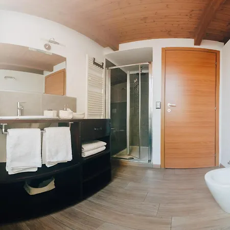 Apartamento Piccola Nel Centro Storico Arona