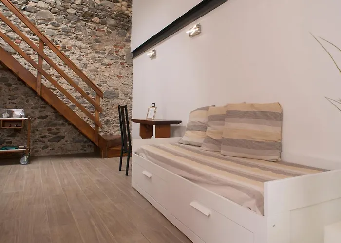 Apartment Piccola Nel Centro Storico Arona